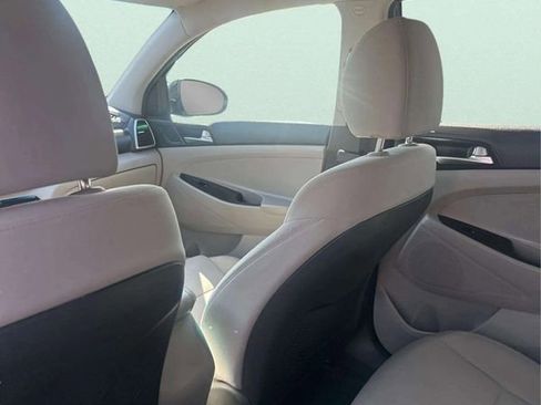 Used 2020 Hyundai Tucson Value image 17