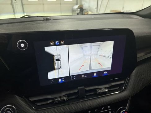 Certified 2025 Chevrolet Equinox RS w/ Safety and Technology Package AWD/4WD image 26