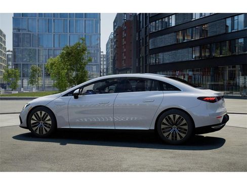New 2026 Mercedes-Benz EQE 320+ Sedan image 32