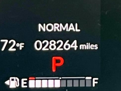 Certified 2023 Honda HR-V LX image 23
