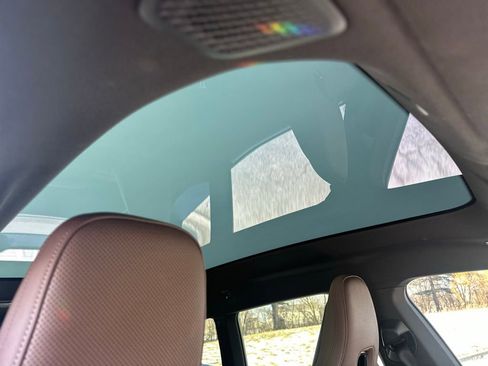 Used 2025 BMW iX M60 image 28