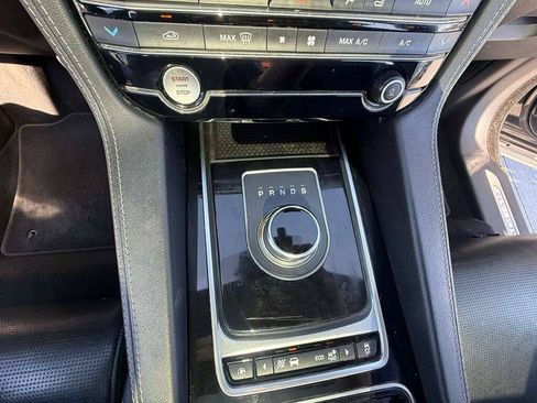 Used 2020 Jaguar F-PACE S AWD/4WD image 20
