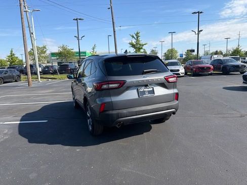 Used 2025 Ford Escape ST-Line FWD image 13