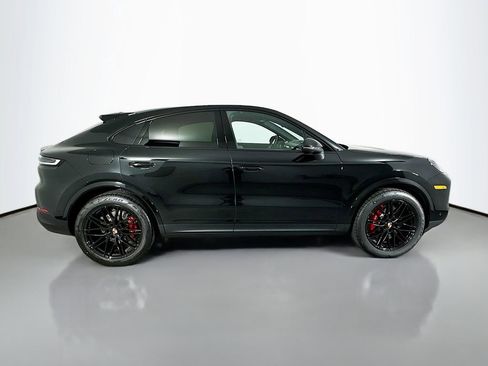 New 2026 Porsche Cayenne S image 8