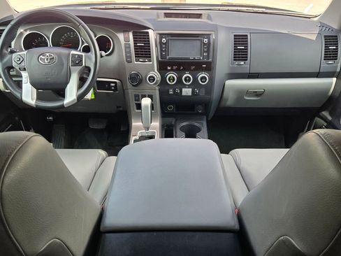 Used 2015 Toyota Sequoia Limited RWD image 17