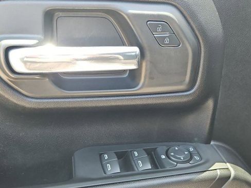Used 2024 Chevrolet Silverado 1500 Custom w/ Turbomax Blackout Package RWD image 22