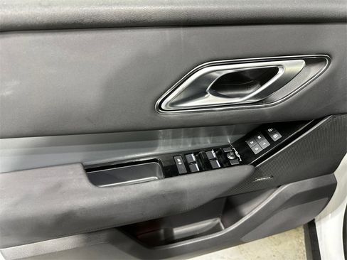 Used 2024 Land Rover Range Rover Velar S image 18