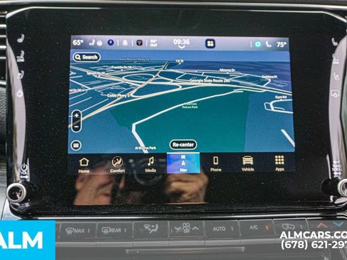 Used 2024 Jeep Wagoneer L Series II w/ Flexible Seating Group AWD/4WD image 40