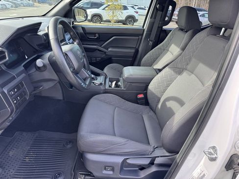 Used 2025 Toyota Tacoma SR image 11