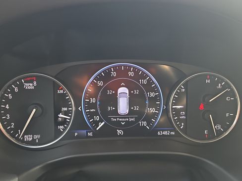 Used 2022 Buick Enclave Avenir w/ Avenir Technology Package FWD image 15