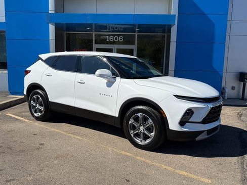 Certified 2023 Chevrolet Blazer LT image 8