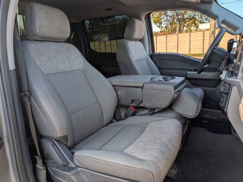 Used 2021 Ford F150 XLT image 24