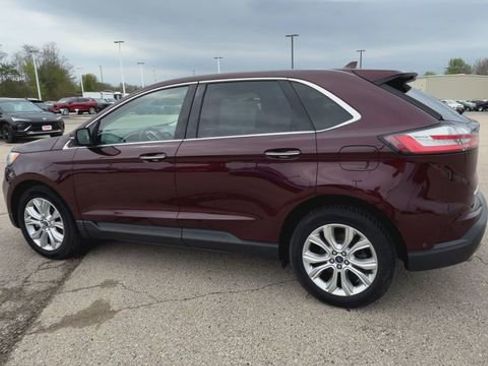 Used 2020 Ford Edge Titanium w/ Equipment Group 301A AWD/4WD image 9
