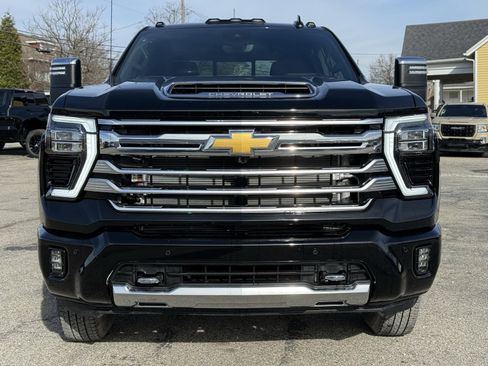 New 2026 Chevrolet Silverado 3500 High Country w/ High Country Premium Package image 10