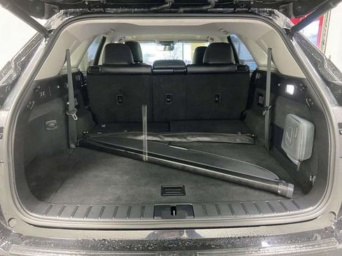 Used 2022 Lexus RX 350L FWD w/ Premium Package image 11