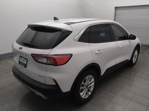 Used 2020 Ford Escape SE FWD image 9