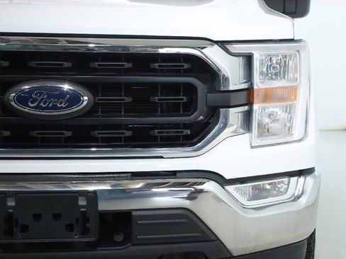 Used 2022 Ford F150 XLT w/ Trailer Tow Package image 9