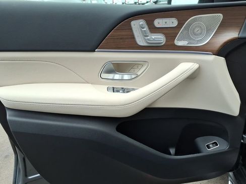 New 2026 Mercedes-Benz GLE 350 4MATIC image 11