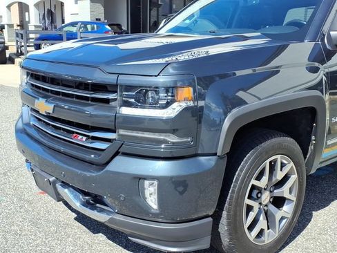 Used 2018 Chevrolet Silverado 1500 LTZ Z71 w/ LTZ Plus Package AWD/4WD image 8