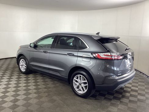 Used 2023 Ford Edge SEL w/ Convenience Package AWD/4WD image 4