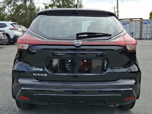 Used 2024 Nissan Kicks S image 5