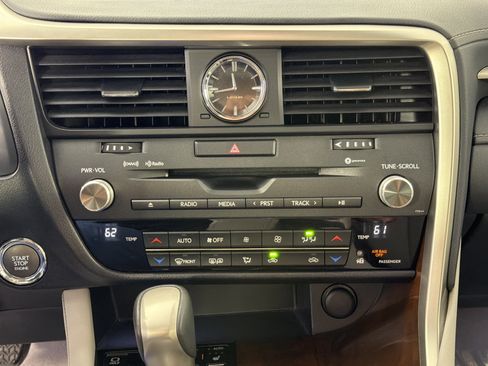 Used 2017 Lexus RX 350 AWD w/ Premium Package image 19