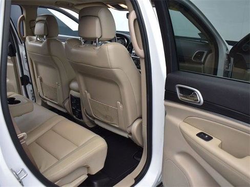 Certified 2020 Jeep Grand Cherokee Limited image 35