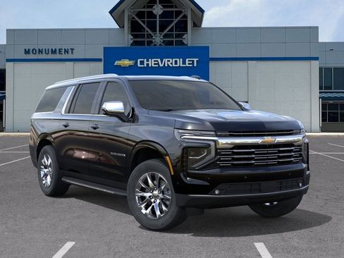 New 2026 Chevrolet Suburban Premier image 7