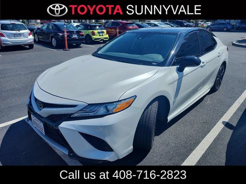 Used 2020 Toyota Camry XSE FWD image 1
