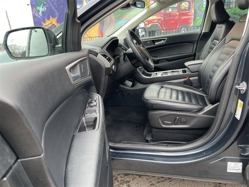 Used 2024 Ford Edge SEL image 14