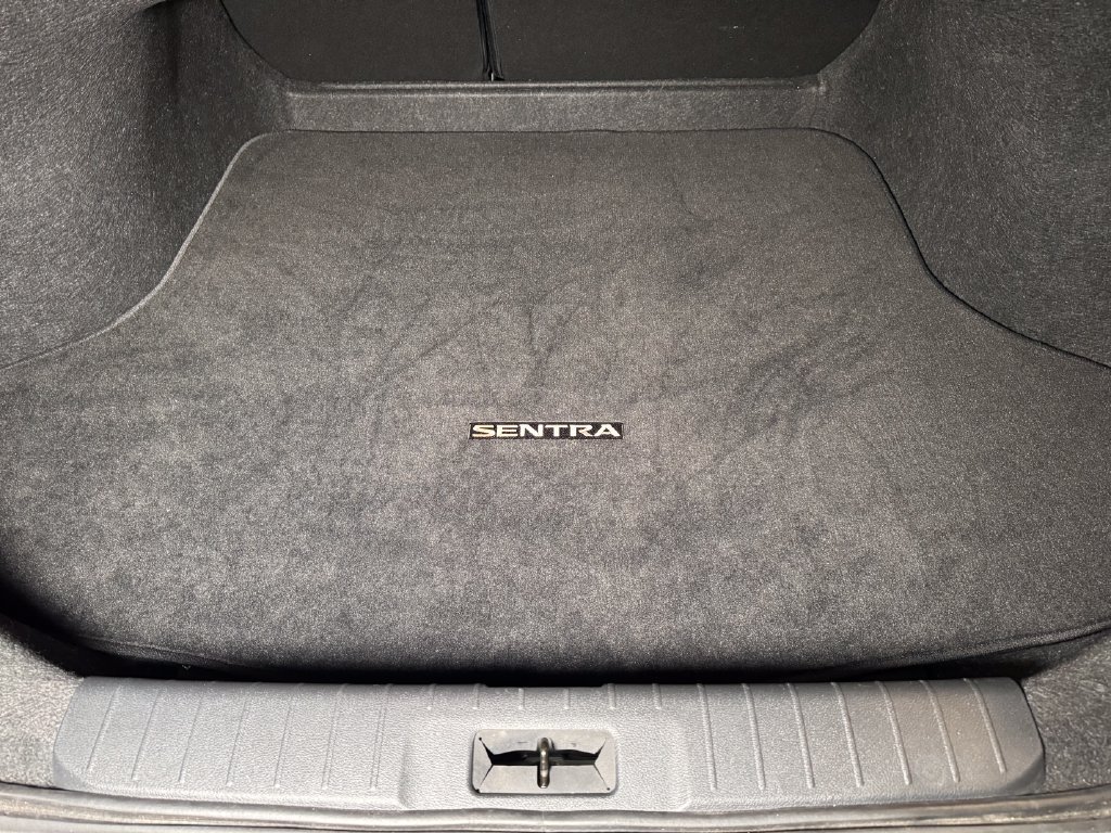 Used 2025 Nissan Sentra S FWD image 22