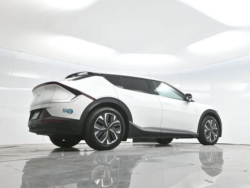 Used 2024 Kia EV6 Light RWD image 54