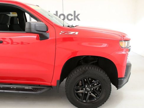 Used 2020 Chevrolet Silverado 1500 Custom Trail Boss w/ Custom Convenience Package AWD/4WD image 12