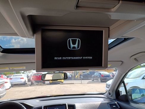 Used 2017 Honda Pilot EX-L image 23