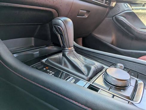 Used 2025 MAZDA MAZDA3 s image 11