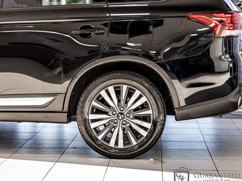 Used 2020 Mitsubishi Outlander ES FWD image 8