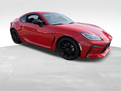 Used 2022 Toyota GR86 Premium w/ ALL Weather Mat Package (TMS) RWD image 14