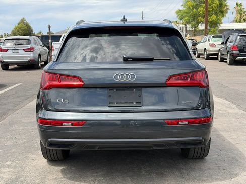 Used 2020 Audi Q5 2.0T Premium w/ Titanium Sport Package AWD/4WD image 7
