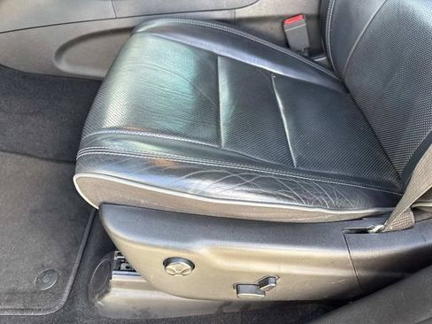 Used 2021 Jeep Grand Cherokee Overland RWD image 20
