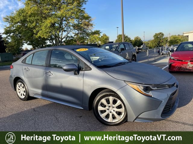 Used 2024 Toyota Corolla LE FWD image 1