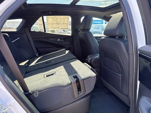 New 2026 Chevrolet Blazer EV LT AWD/4WD image 35