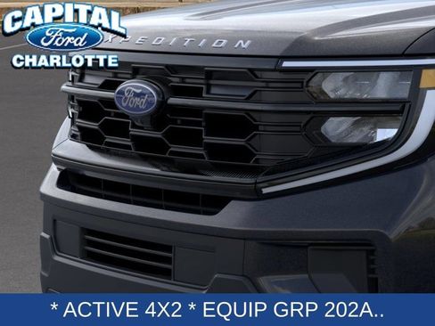 New 2026 Ford Expedition Active RWD image 18