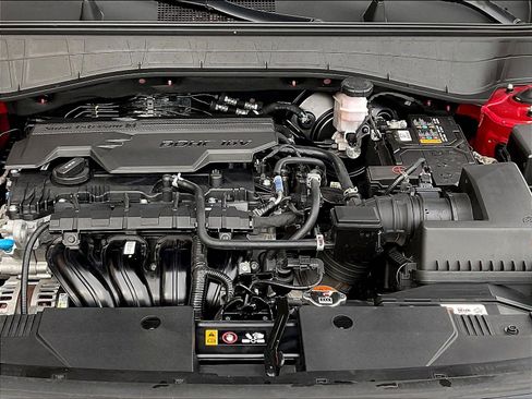 Certified 2025 Hyundai Kona SEL AWD/4WD image 29