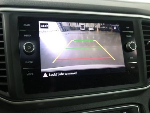 Used 2021 Volkswagen Atlas SE w/ Panoramic Sunroof Package AWD/4WD image 24