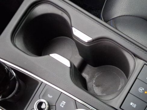 Used 2024 Cadillac XT4 Sport w/ Cold Weather Package image 31