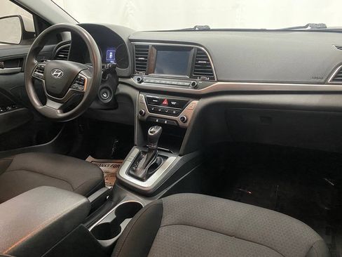 Used 2018 Hyundai Elantra SEL FWD image 11