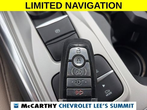 Used 2020 Ford Explorer Limited image 22