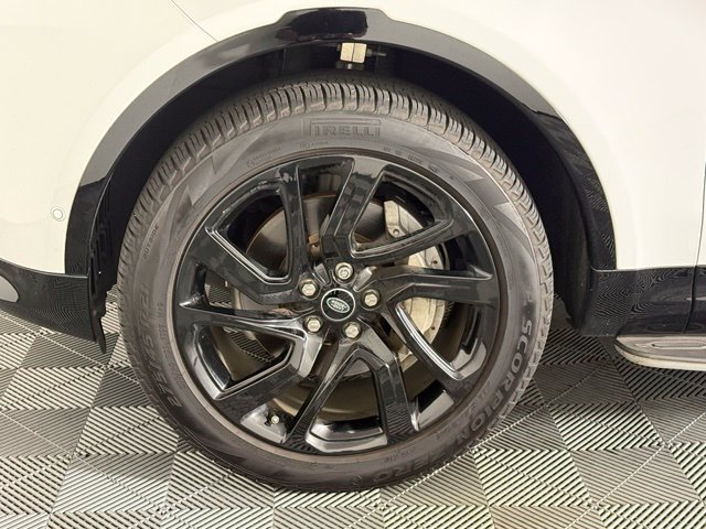 Used 2023 Land Rover Discovery S R-Dynamic AWD/4WD image 11