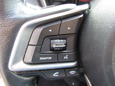 Used 2022 Subaru Outback Limited w/ Popular Package #2 image 10