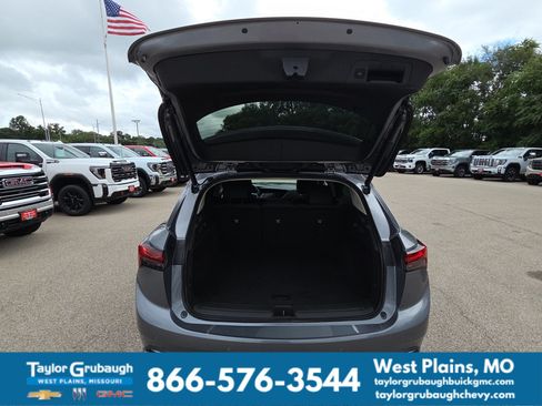 Used 2022 Buick Envision Preferred FWD image 31